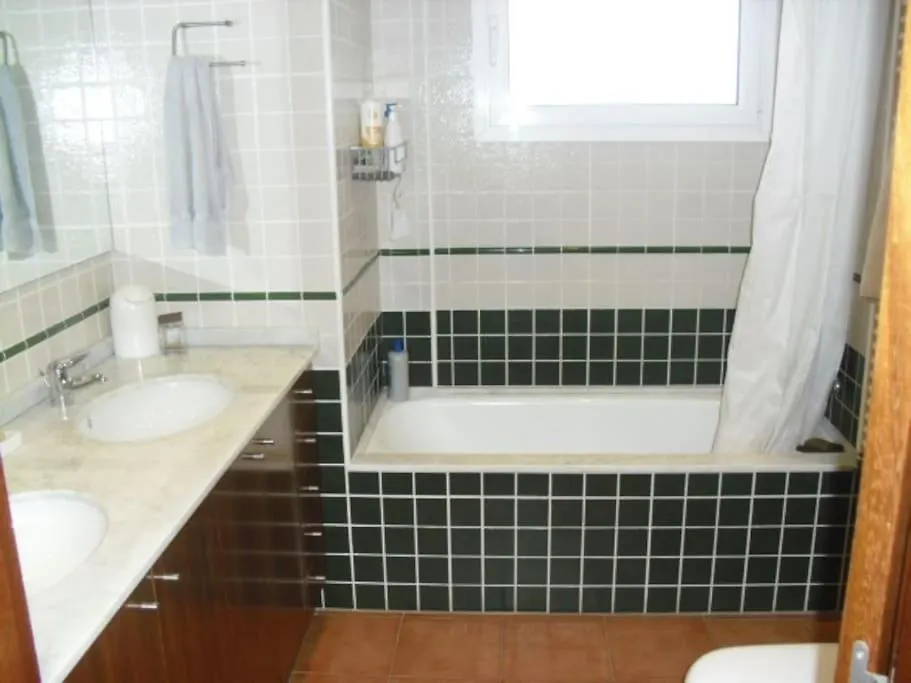 Llança Villa Con Aire Acondicionado, Piscina Climatizada Y Vistas Al Mar