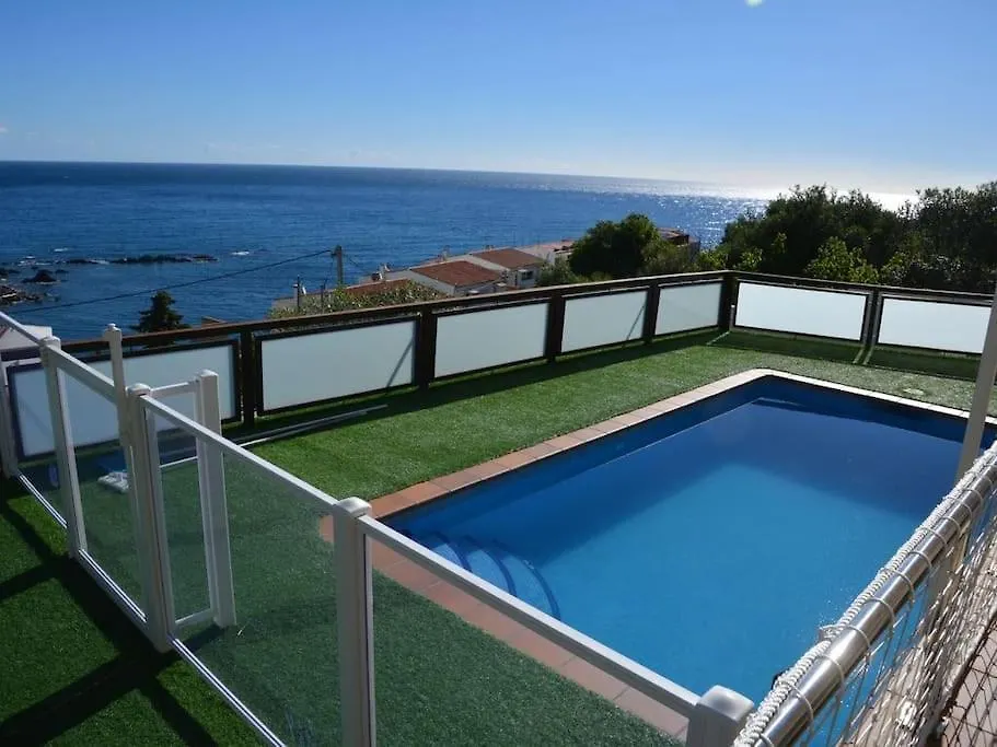Llança Villa Con Aire Acondicionado, Piscina Climatizada Y Vistas Al Mar